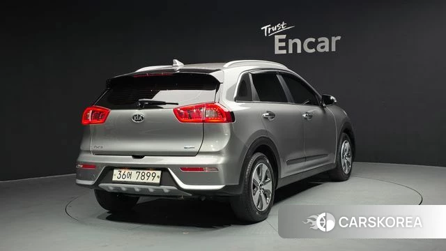 Kia Niro id 3879874 из Кореи 12
