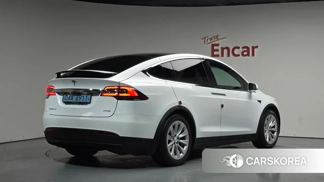 Tesla Model X id 4390372 из Кореи 12