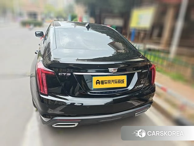 Cadillac CT5 2023 Черный из Китая, фото 2