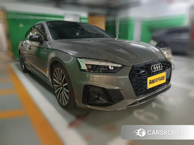 Audi A5 2025 Темно-серый из Китая, фото 2