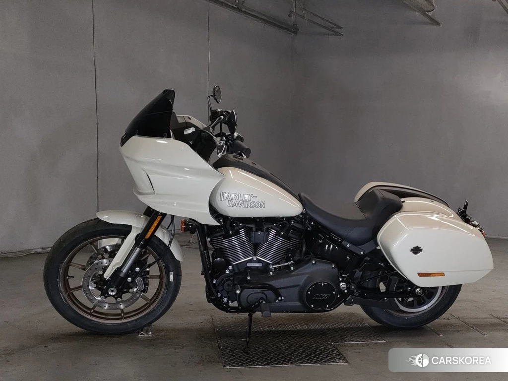 Проданный Harley-Davidson Softail Low Rider ST FXLRST1920 2023 из Японии, фото 2