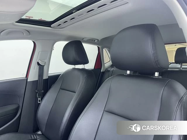 Volkswagen Polo id 4253338 из Китая 12