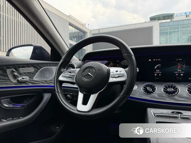 Mercedes-Benz CLS 2021 Темно-серый из Китая, фото 3