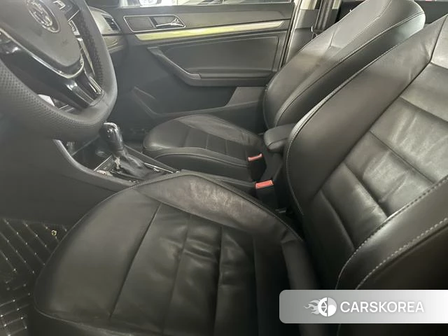 Volkswagen Lavida 2019 Белый из Китая, фото 2