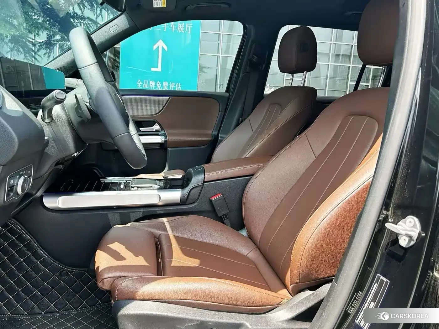 Mercedes-Benz GLB 2022 Черный из Китая, фото 2