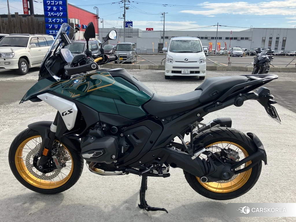 Проданный BMW R1300GS TOURING 2024 из Японии