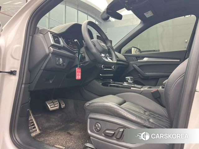 Audi Q5L 2023 Белый из Китая, фото 3