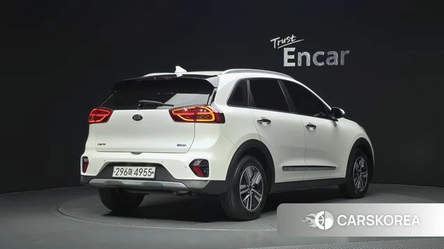 Kia The New Niro id 4943639 из Кореи 12