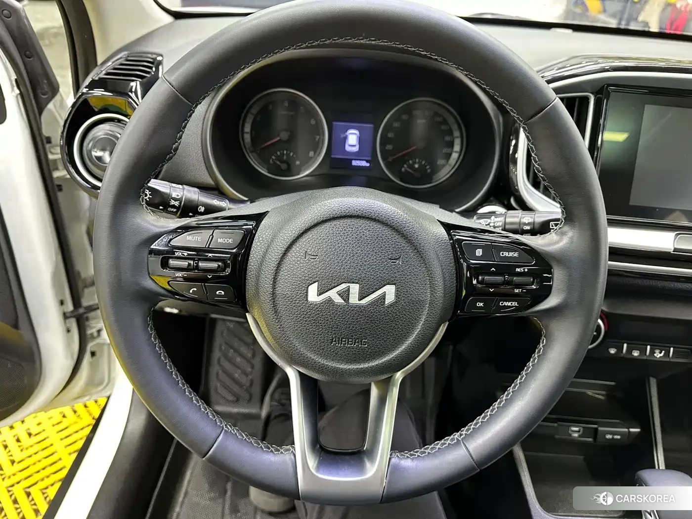 Kia KX1 id 4680543 из Китая 12