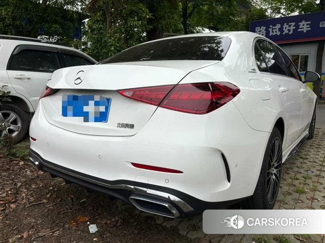 Mercedes-Benz Class C 2023 Белый из Китая, фото 3