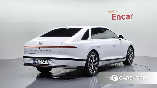 Hyundai Grandeur (GN7) id 4414562 из Кореи 12