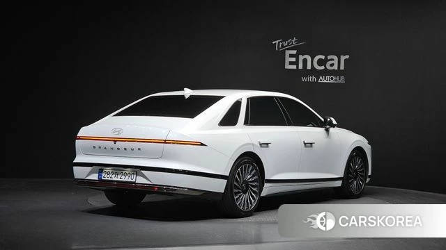 Hyundai Grandeur Hybrid (GN7) id 4266277 из Кореи 12