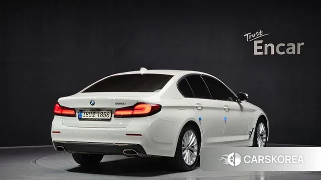 BMW 5 Series (G30) id 3788057 из Кореи 12