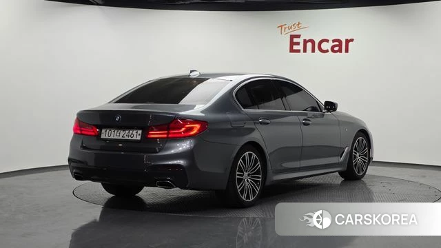 BMW 5 Series (G30) id 3955362 из Кореи 12