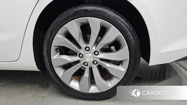 Chevrolet (GM Daewoo) The New Malibu id 4465340 из Кореи 13