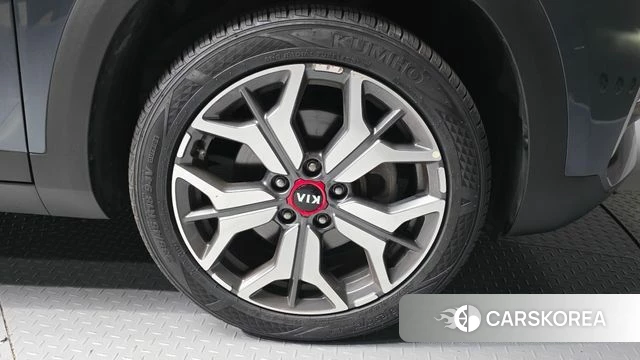 Kia Seltos id 4882310 из Кореи 13