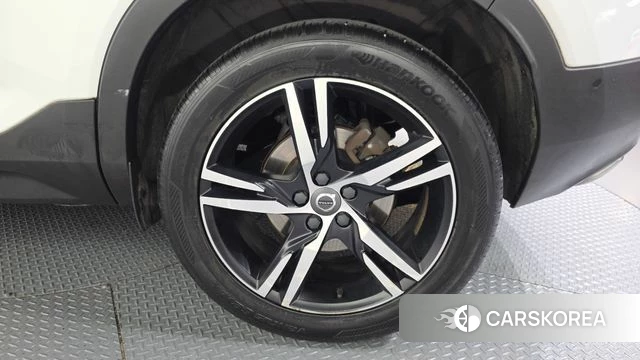 Volvo XC40 id 4251047 из Кореи 13