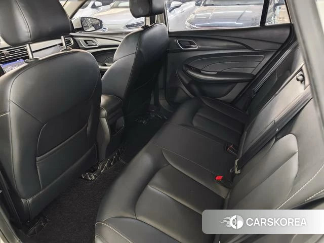 Roewe Ei5 id 4222401 из Китая 13