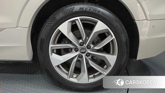 Audi e-Tron id 4736922 из Кореи 13