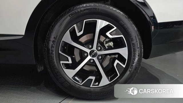 Kia Sportage 5th Generation Hybrid id 4871556 из Кореи 13