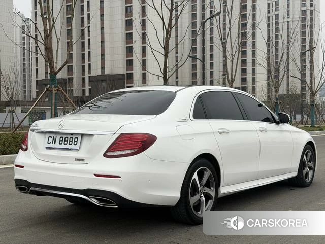 Mercedes-Benz E-class id 4212406 из Китая 13