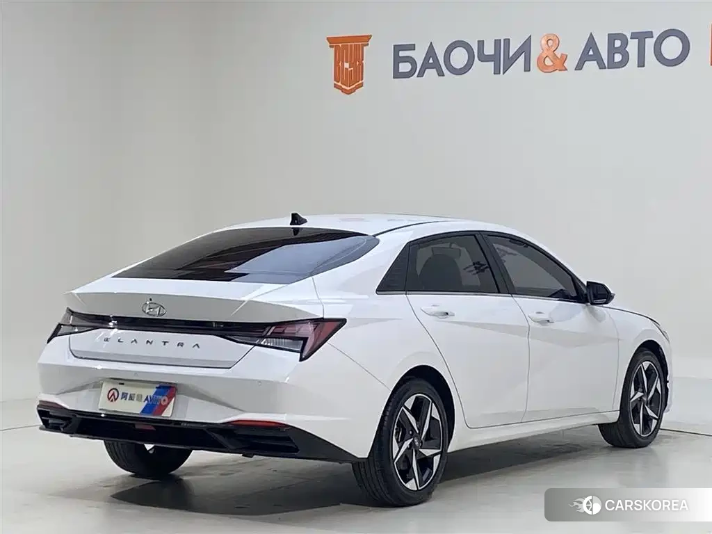 Hyundai Elantra id 4545985 из Китая 13