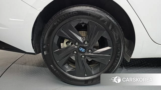Hyundai Avante (CN7) id 4268667 из Кореи 13