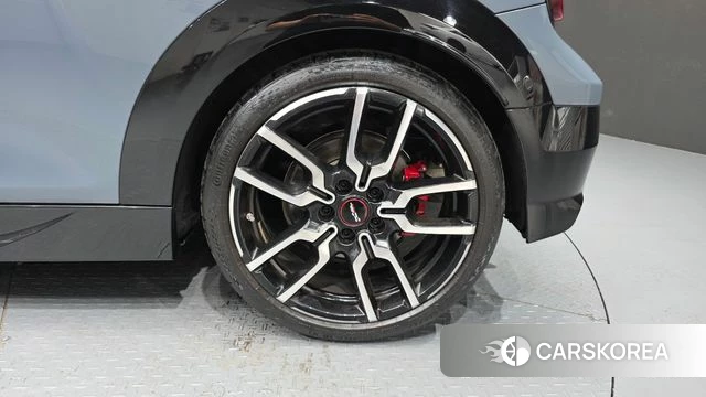 Mini Cooper S Convertible 4th Generation id 4560166 из Кореи 13