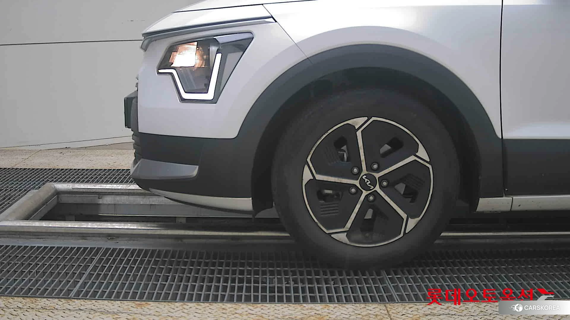 Kia Niro Hybrid id 4902365 из Кореи 13