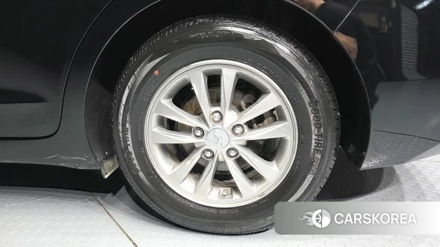 Hyundai The New Avante AD id 4587252 из Кореи 13