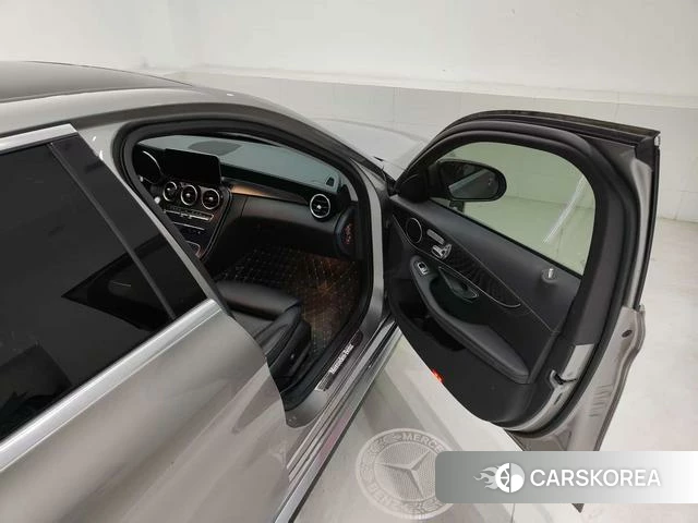 Mercedes-Benz Class C id 4253091 из Китая 13