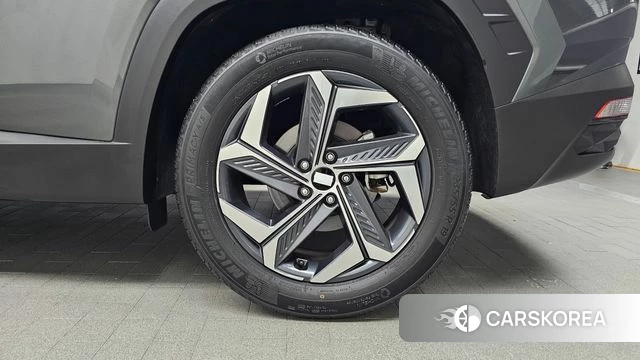 Hyundai Tucson (NX4) id 4775338 из Кореи 13