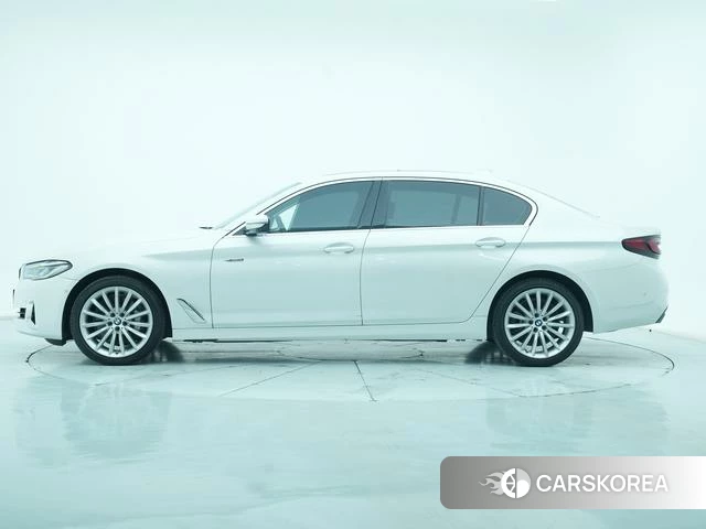 BMW 5 series id 4272098 из Китая 13