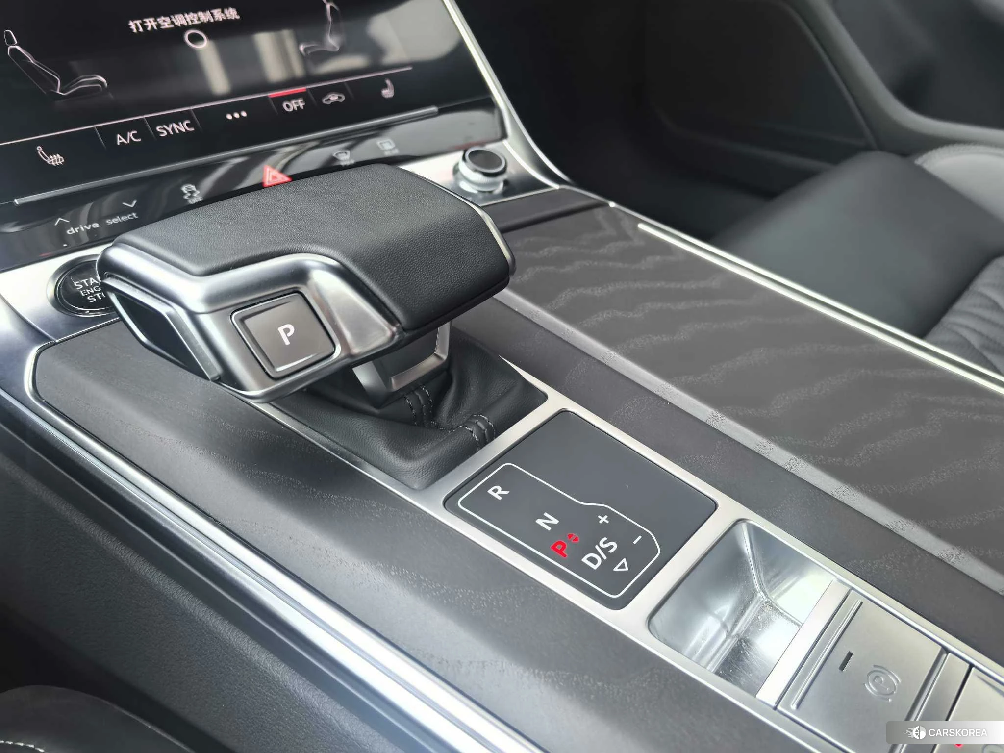 Audi A6L id 4498502 из Китая 13