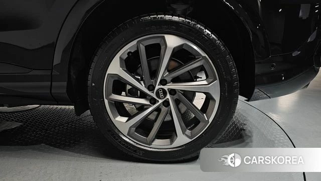 Audi Q5 (80A) id 4493406 из Кореи 13