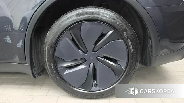 Tesla Model Y id 4710471 из Кореи 13