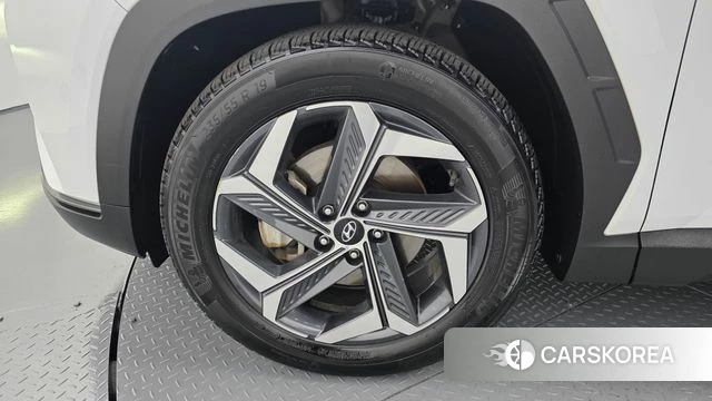 Hyundai Tucson (NX4) id 4458435 из Кореи 13