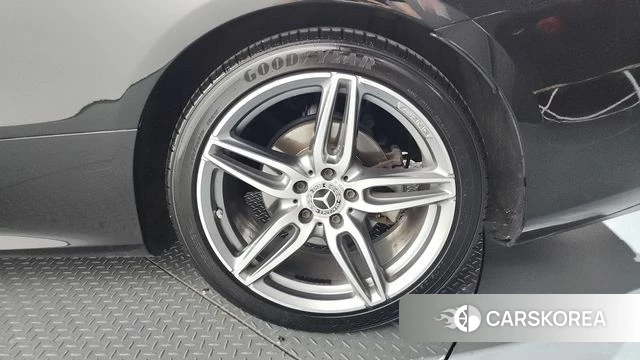 Mercedes-Benz E-Class W213 id 4459030 из Кореи 13