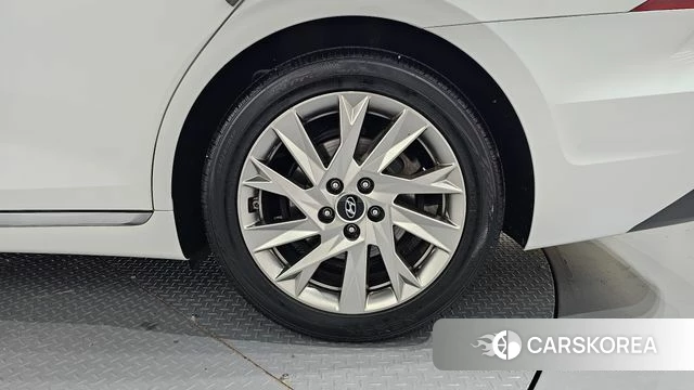 Hyundai The New Grandeur IG Hybrid id 4651707 из Кореи 13