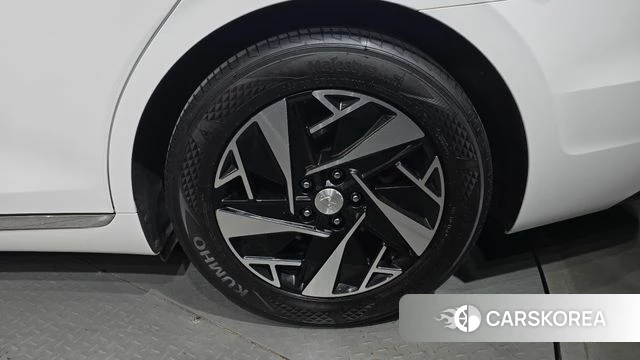 Hyundai The New Grandeur IG Hybrid id 4187952 из Кореи 13