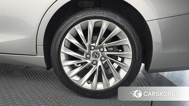 Lexus ES300h 7th generation id 4656446 из Кореи 13