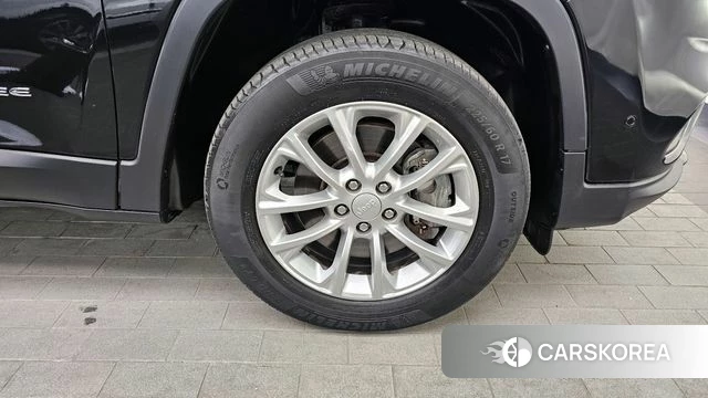 Jeep Cherokee (KL) id 4232835 из Кореи 13