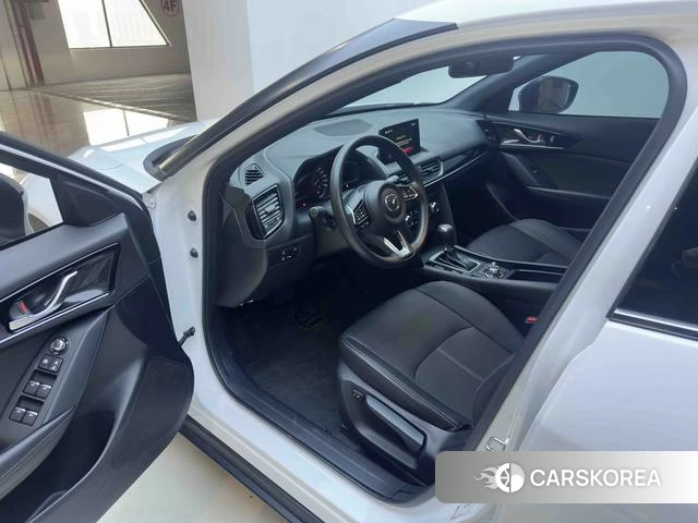 Mazda CX-4 id 3939554 из Китая 13