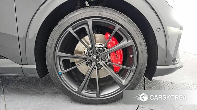 Genesis GV60 id 4413676 из Кореи 13
