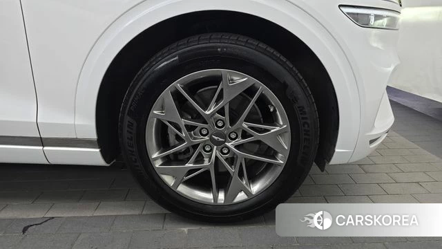 Genesis GV70 id 4445360 из Кореи 13