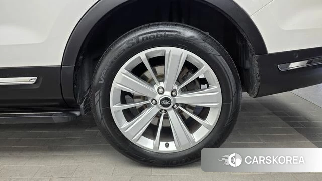 Ford Explorer id 4294934 из Кореи 13