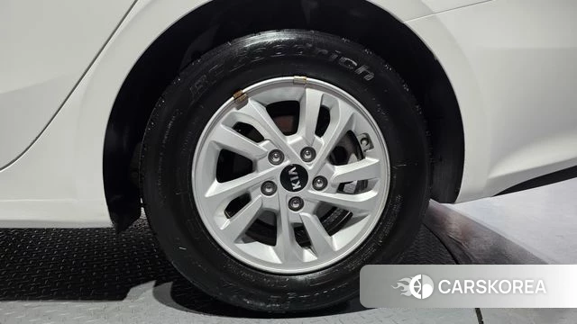 Kia Come New K3 id 4568582 из Кореи 13
