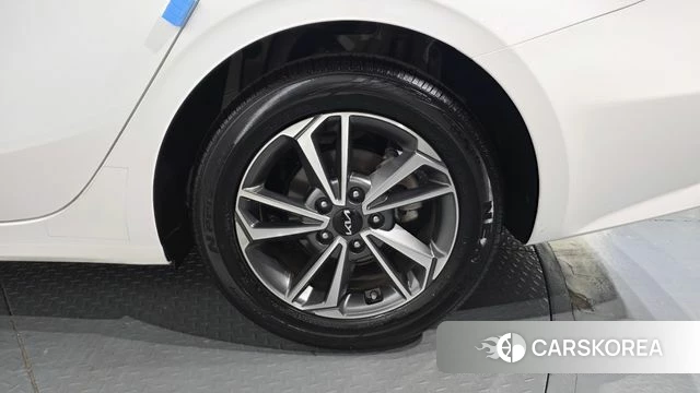 Kia The New K3 2nd generation id 4904739 из Кореи 13