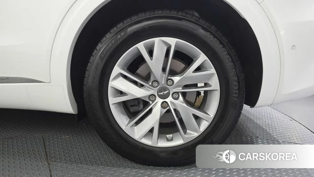 Genesis GV70 id 4323840 из Кореи 13