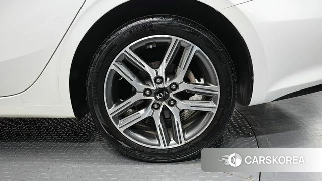 Kia Come New K3 id 4251215 из Кореи 13